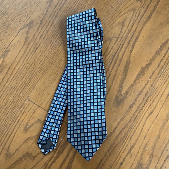 Like New, Men’s Neck Tie, 💯 Silk - Picture 4 of 5